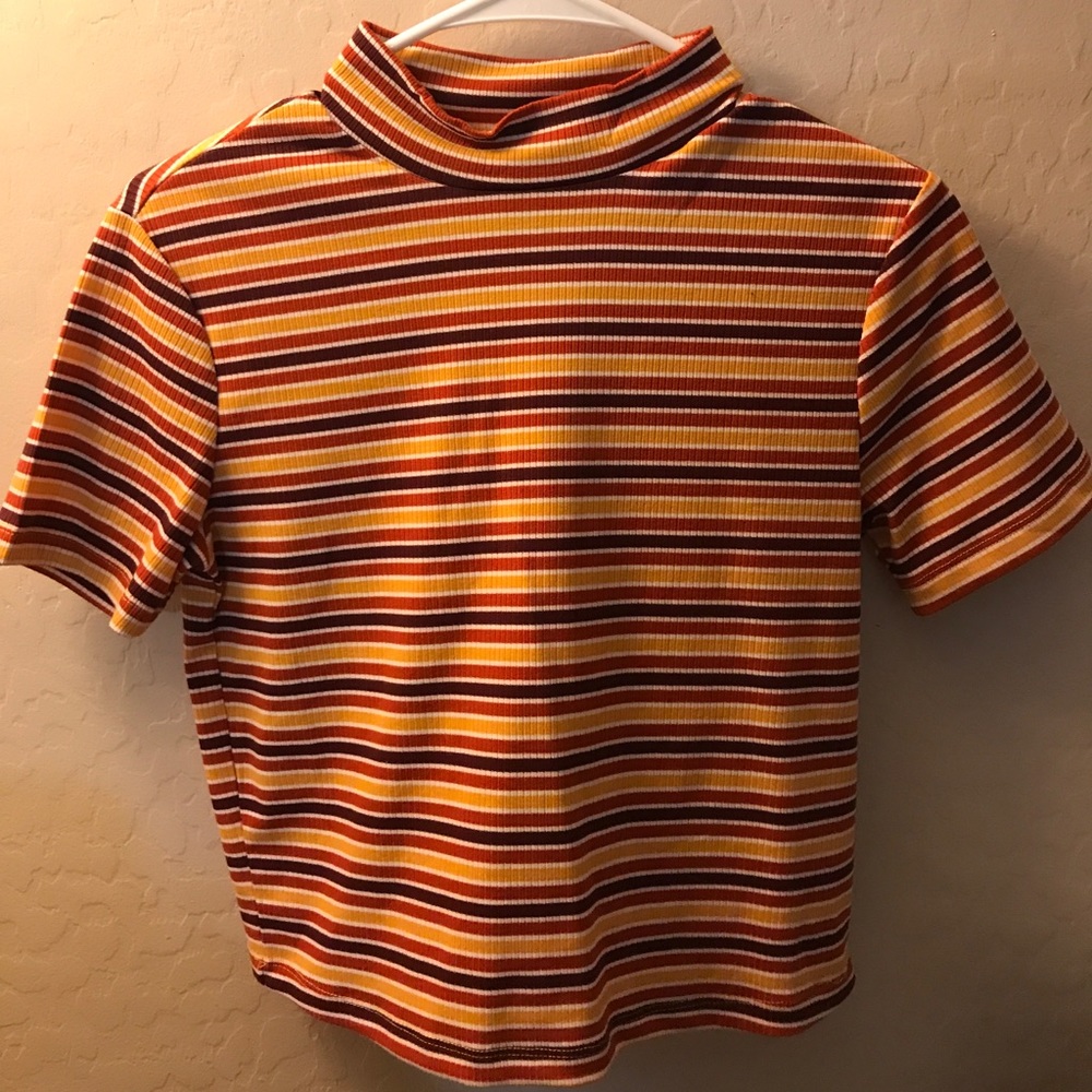 Tillys top